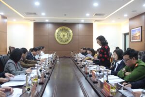 thanh-uy-lam-viec-ve-cong-tac-quan-ly-thi-truong-1