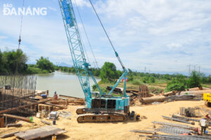 thi-cong-cau-quang-da-1
