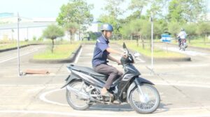 thi-lai-xe-may-7-2025-1