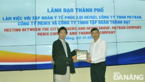 tieng-anh-1-ho-ky-minh