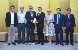 tiep-dai-su-brazil-1