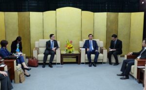tiep-doan-singapore-1