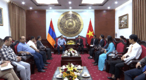 tiep-khach-armenia-1