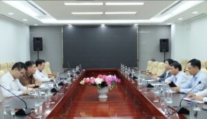 tiep-lanh-su-viet-nam-thanh-pho-pakse-lao-1