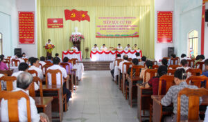 tiep-xuc-cu-tri-xa-hoa-chau-ngay-180624-1