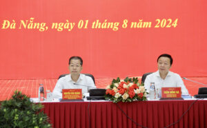 tieu-ban-van-kien-lam-viec-tai-da-nang-1