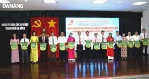 tim-hieu-nghiep-vu-cong-tac-dang-310724-1