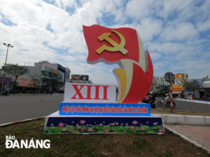 trang-ho-c3-a0ng-ch-c3-a0o-m-e1-bb-abng-c4-90-e1-ba-a1i-h-e1-bb-99i-xiii-c-e1-bb-a7a-c4-90-e1-ba-a3ng-1