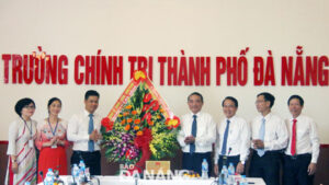 truong-chinh-tri-20-11-truong-quang-nghia-1