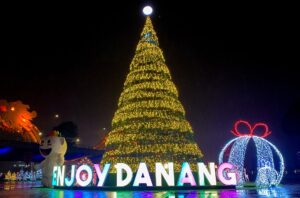 tu-14-12-den-02-01-2025-nhieu-hoat-dong-hap-dan-tai-le-hoi-giang-sinh-chao-nam-moi-da-nang-2025