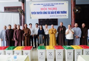 tuyen-truyen-chat-thai-ran-tai-co-so-ton-giao-1