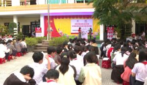 tuyen-truyen-ve-sinh-nuoc-sach-tai-truong-hoc-1
