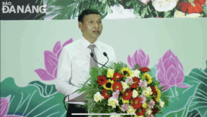 vinh-danh-to-truong-tiet-kiem-va-vay-von-tieu-bieu-1