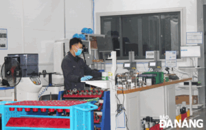 working-at-the-da-nang-hi-tech-park-based-universal-alloy-corporation-viet-nam-co-2c-ltd-28uac-29