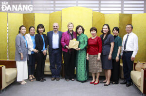 xay-dung-thanh-pho-than-thien-voi-tre-em-1
