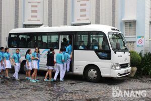 xe-dua-don-hoc-sinh-1