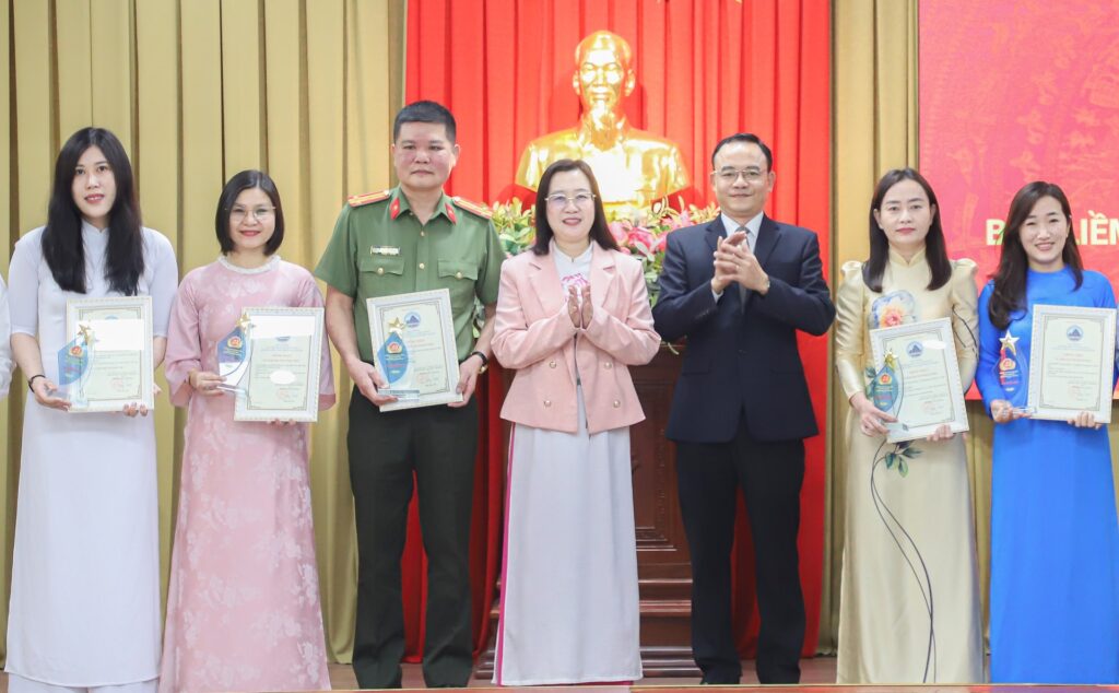 Bua liem vang thanh pho 2025 4