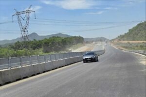 Cao toc Hoa Lien – Tuy Loan_1