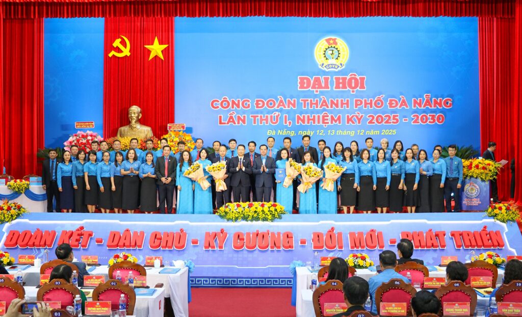 Chu tich Lien doan lao dong thanh pho 12 2025