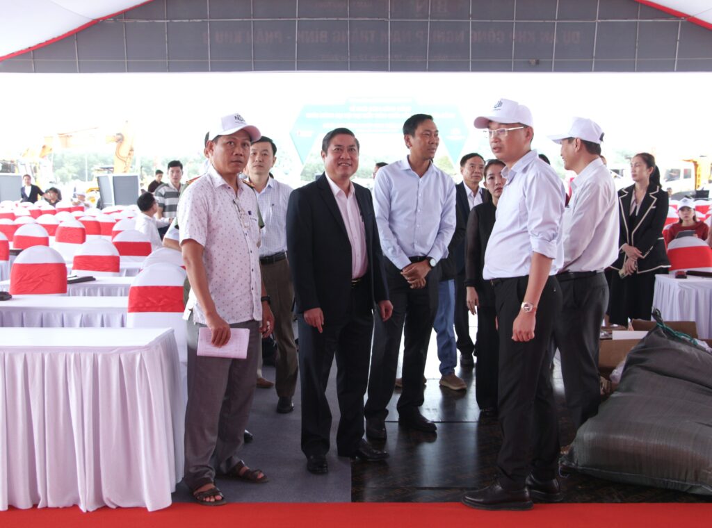 Chuan bi le khoi cong khu cong nghiep Nam Thang Binh