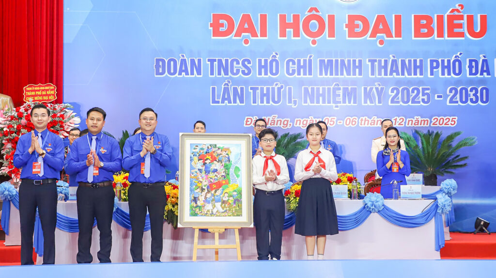 Dai hoi Doan Da Nang 6 12 2025 6 1765179807