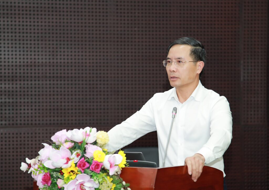 Hoi nghi BCH Dang uy lan thu 2 1
