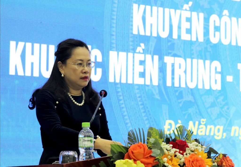 Hoi nghi khuyen cong mien Trung 2025 1764916899