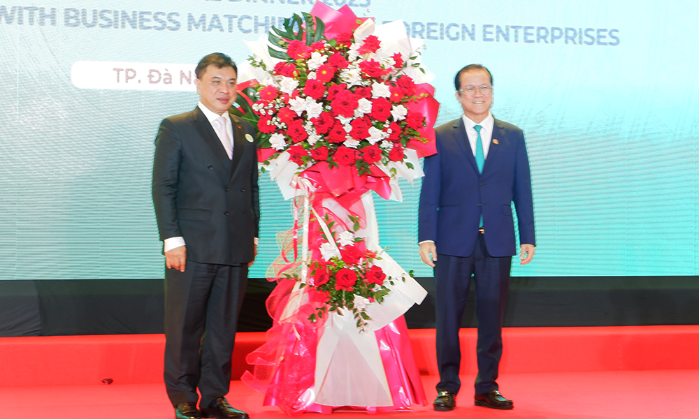 Hoi nghi nganh cao su 2025