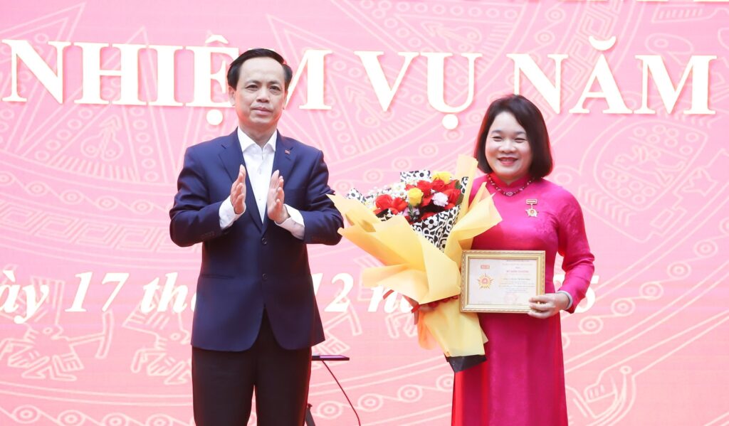 Hoi nghi tong ket thanh uy Da Nang 2025 1