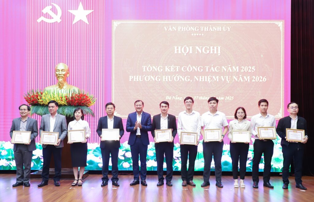 Hoi nghi tong ket van phong Thanh uy 2025 2