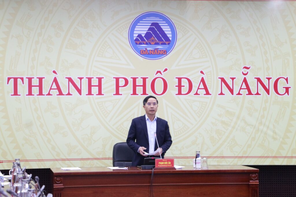 Hop chinh phu 30 12 2025 1