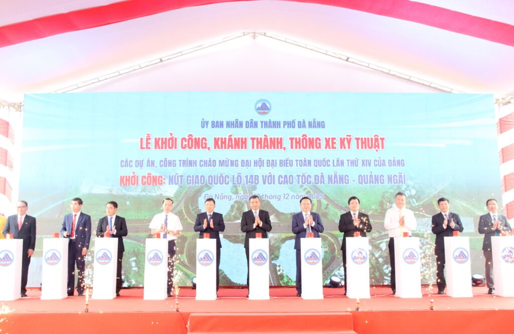 Khoi cong quoc lo 14B 1
