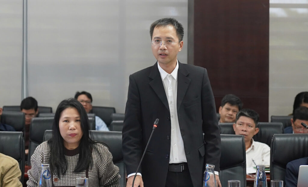 Nha nuoc Nha truong Nha doanh nghiep 1