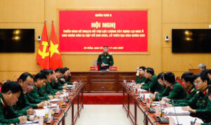 Quan khu 5 chuyen khai xay lai nha sau bao