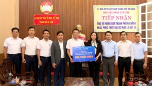 Sacombank ung ho lu 500 trieu dong
