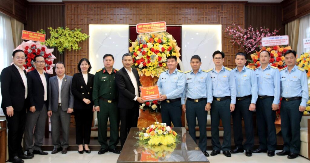 Tang hoa ngay 22 12 2025 1