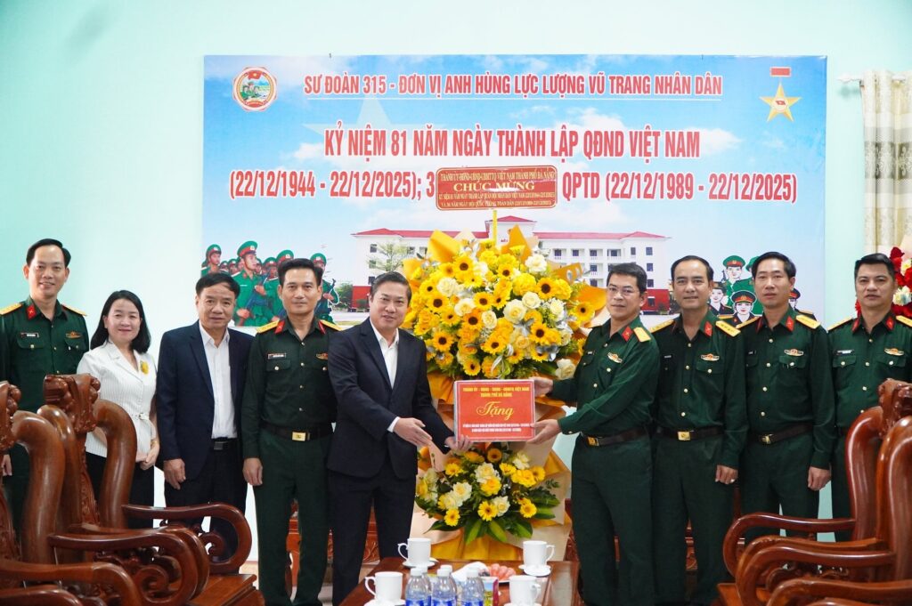 Tang hoa ngay 22 12 2025 3