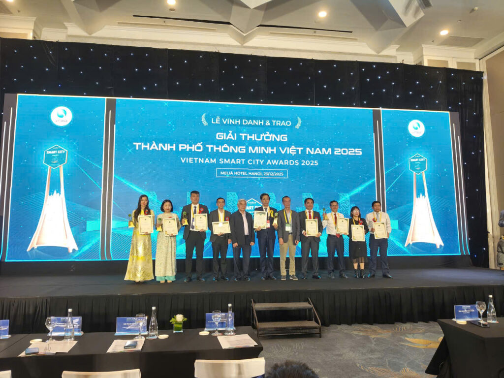 Thanh pho thong minh 2025 1
