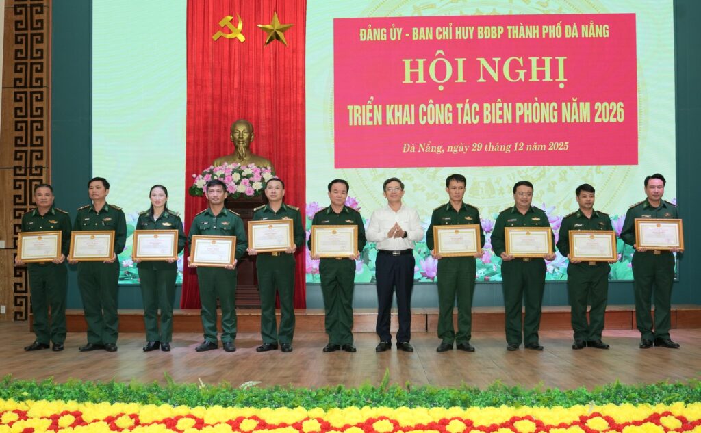 Tong ket cong tac bien phong 2025 2