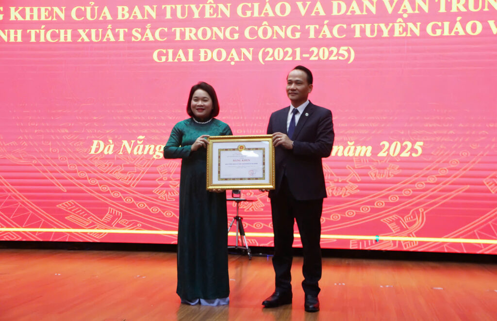 Tong ket nganh tuyen giao 2025 2
