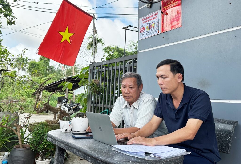 ong bui dinh thang bi thu chi bo kiem truong ban cong tac mat tran ben trai tim hieu ve cach su dung phan mem tri tue nhan tao