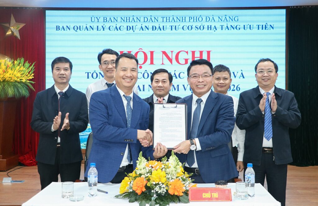 BQL ha tang uu tien tong ket 2025 3