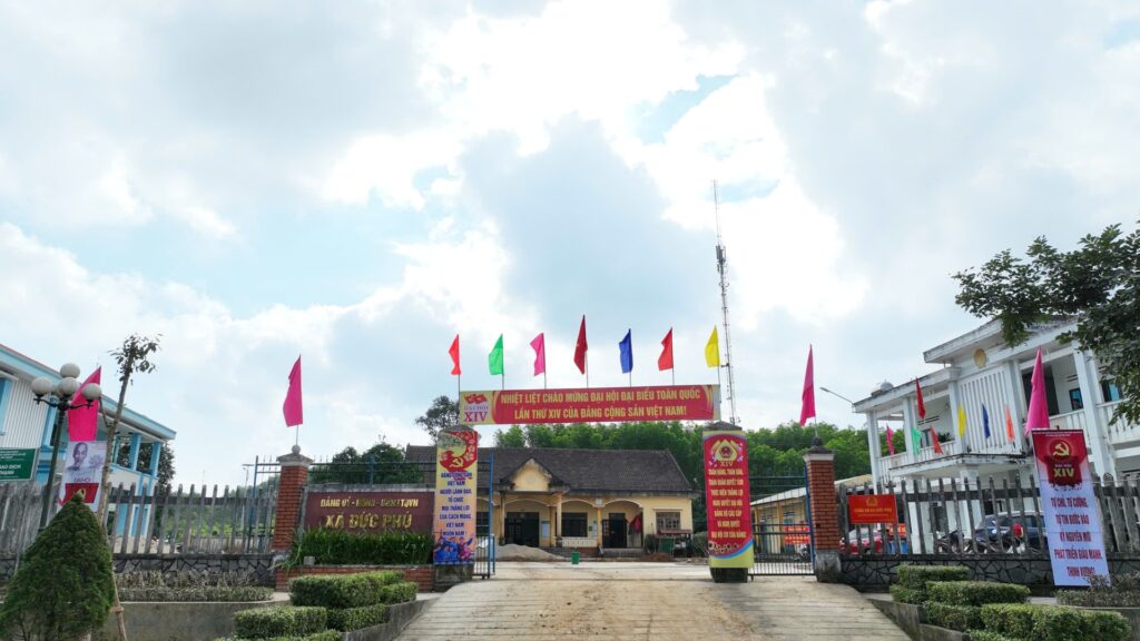 Chao mung Dai hoi Dang 12