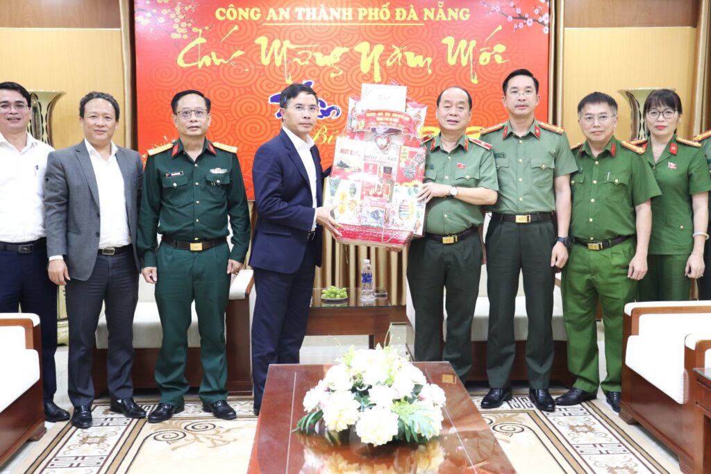 Chuc tet quan doi 2026 1