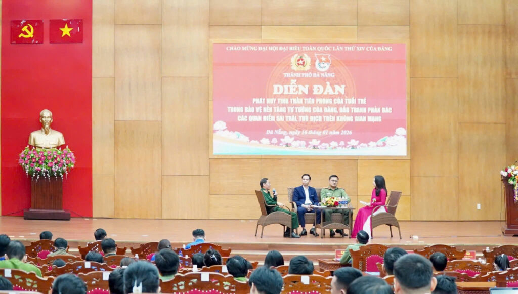 Cong an voi Dai hoi Dang