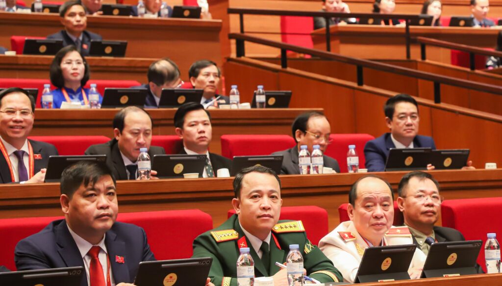 Dai hoi Dang ngay lam viec thu 3 18