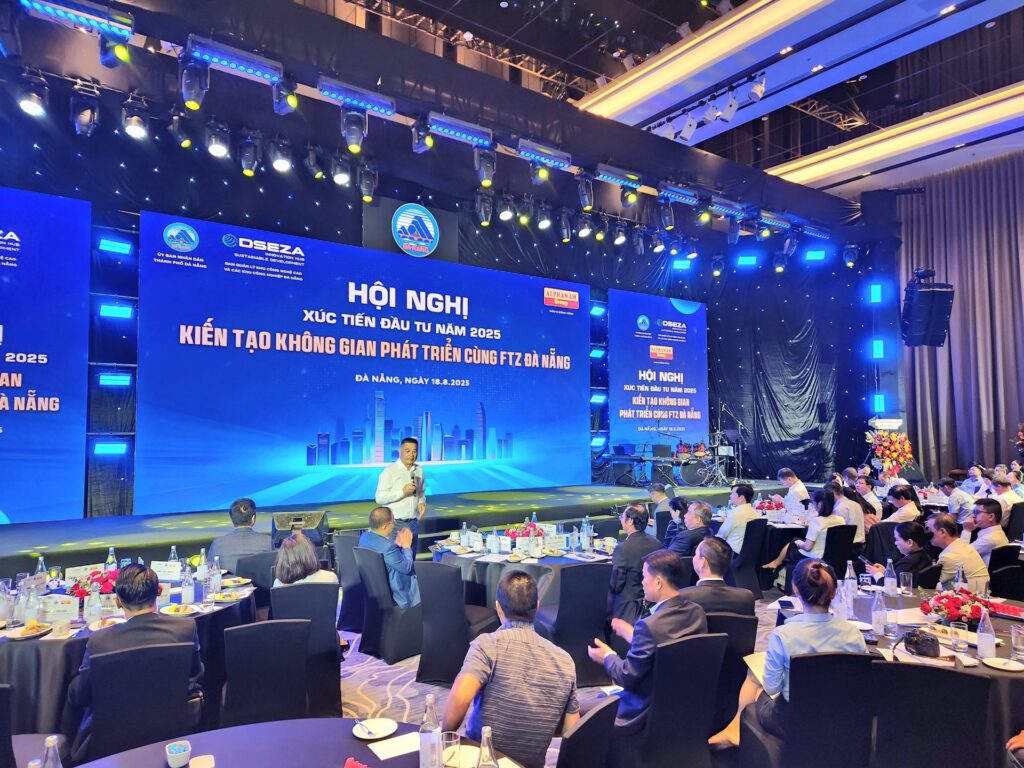 Dang bo Da Nang vuon minh