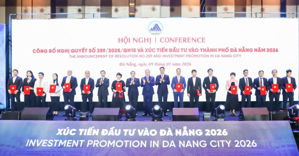 Dang bo Da Nang vuon minh 1