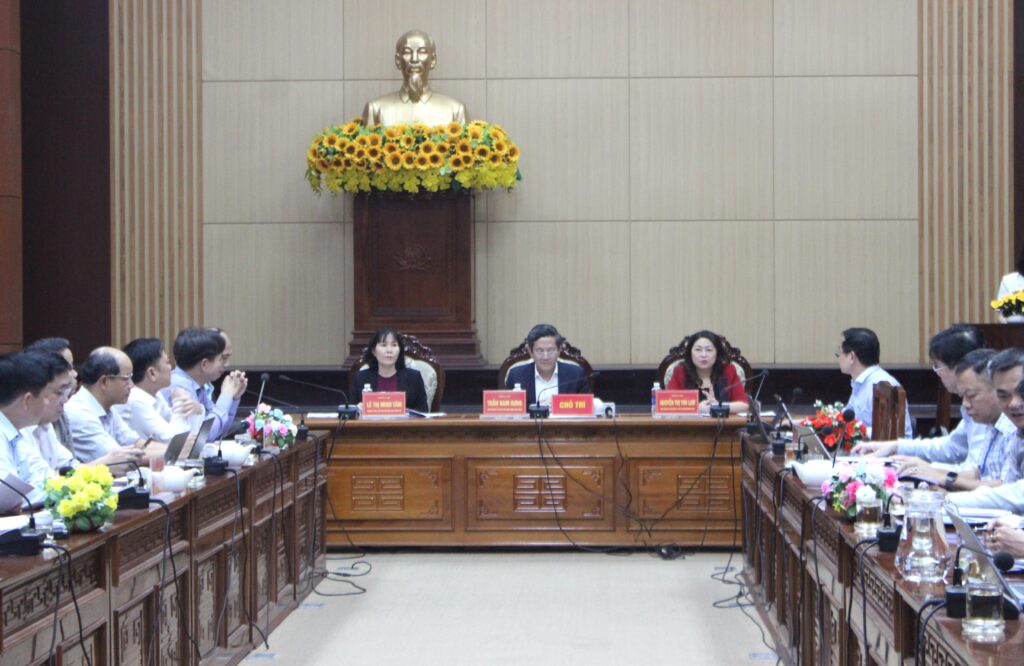 Don vi bau cu so 5 kiem tra cong tac chuan bi