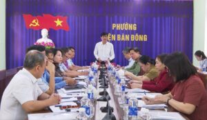 Don vi bau cu so 8 HDND hop phien thu nhat